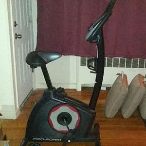 Stationary exercise bike